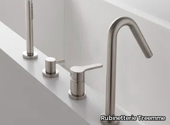 KLAB - Deck mounted Recessed brass bathtub tap with hand shower _ Rubinetterie Treemme