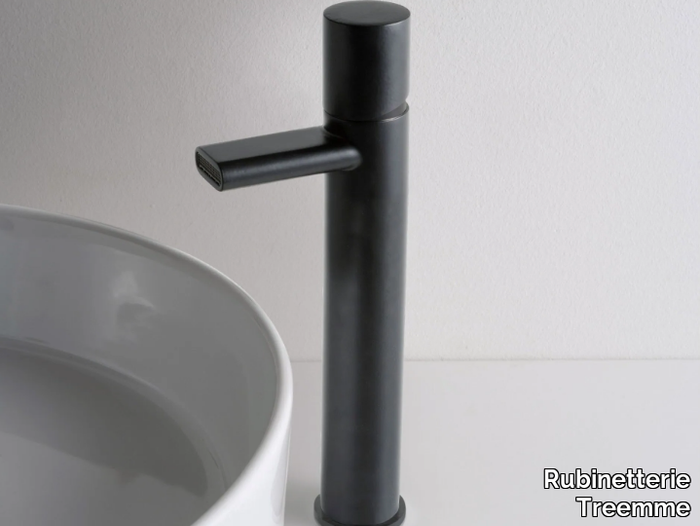 NANOTECH-Countertop-washbasin-tap-Rubinetterie-Treemme-104136-rel1e504354.jpg