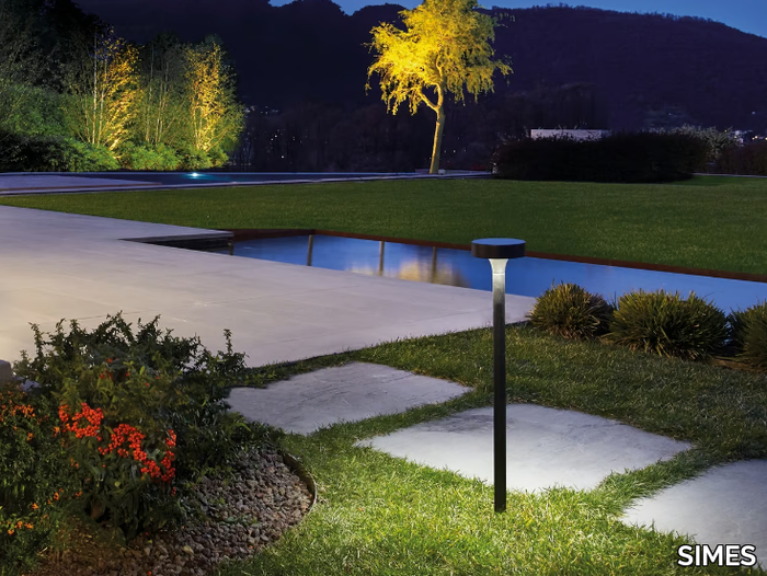 TRES JOLIE - LED aluminium bollard light _ SIMES