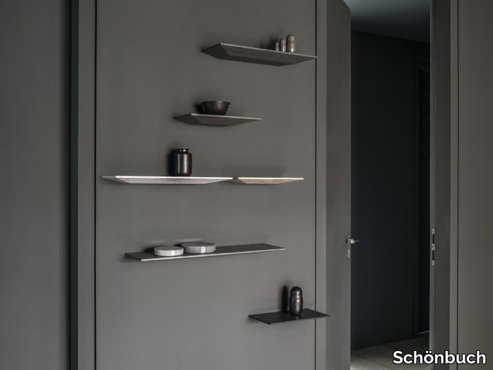 CUT - Solid wood wall shelf _ Schönbuch