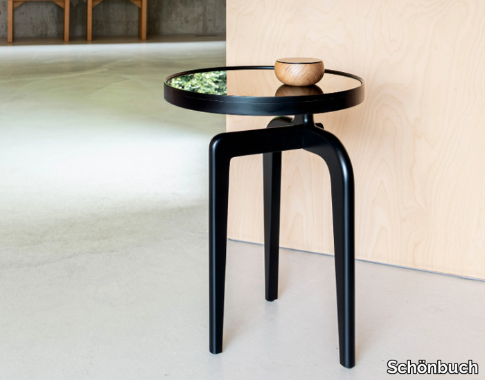 ANT - Round side table _ Schönbuch