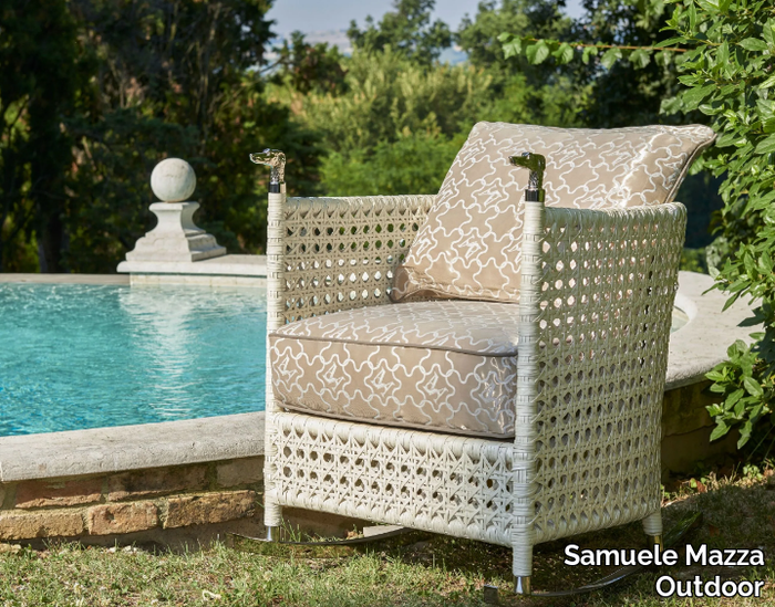 SHAULA - Rocking garden armchair with removable cover with armrests _ Samuele Mazza Outdoor