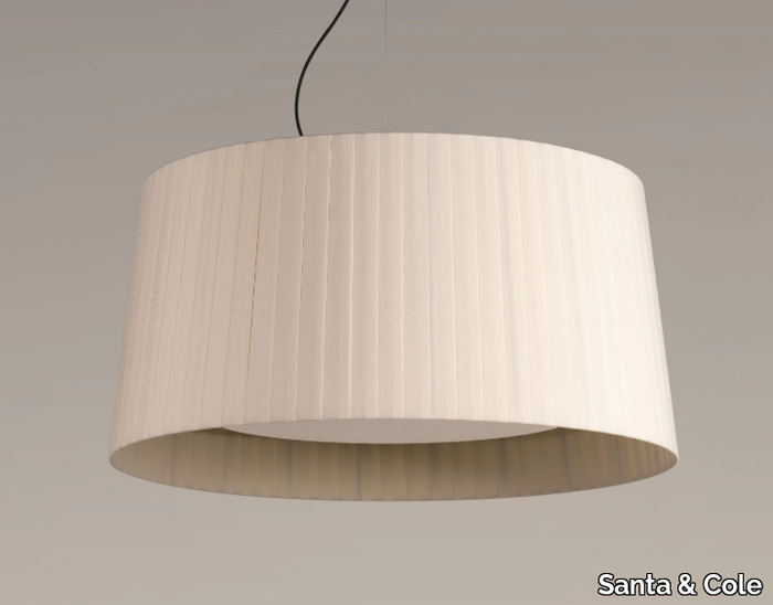 Santa--Cole_GT7--Pendant-lamp_emsIB28xGR.jpeg