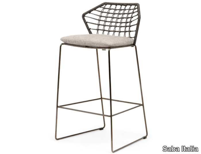 NEW-YORK-SOLEIL-Garden-stool-Saba-Italia-326206-rel17d60daa.jpg