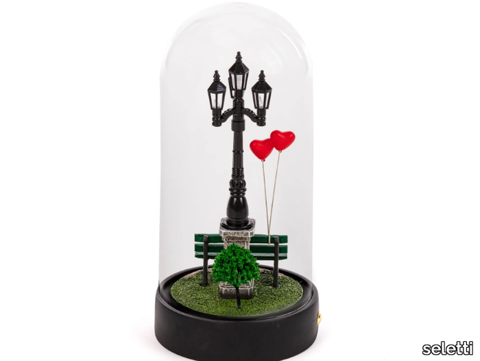 MY LITTLE VALENTINE - Resin table lamp _ seletti