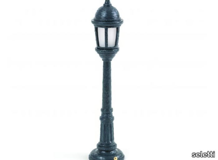 STREET-LAMP-DINING-Seletti-552273-relf03ad147.jpeg