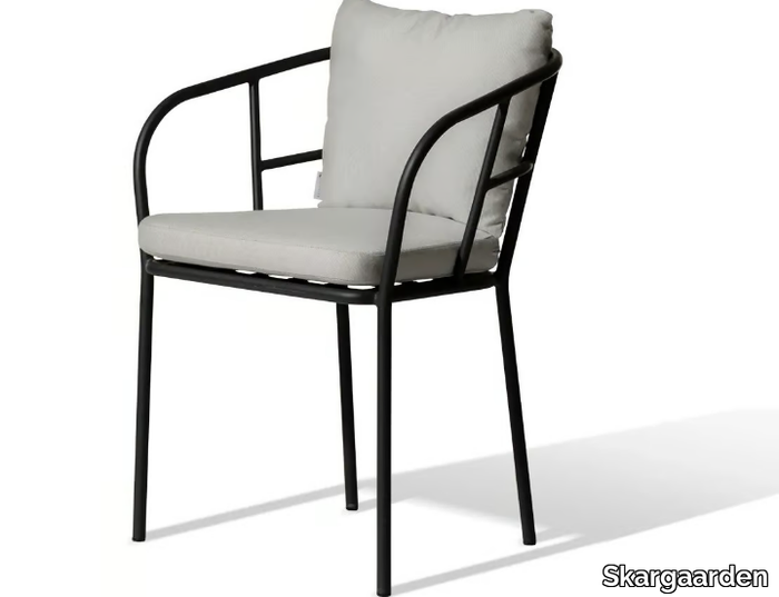 SALTÖ - Upholstered Sunbrella® chair with armrests _ Skargaarden