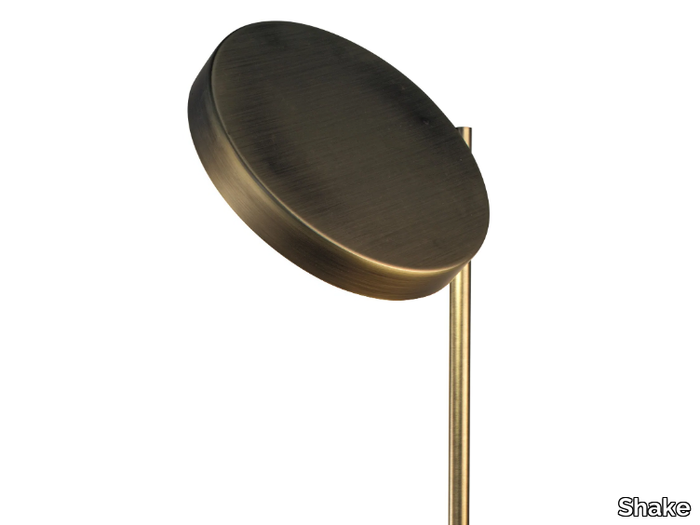 floor-lamp-shake-488442-rel2e063a60.jpg