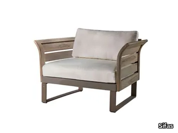 KOMFY - Teak garden armchair with armrests _ Sifas