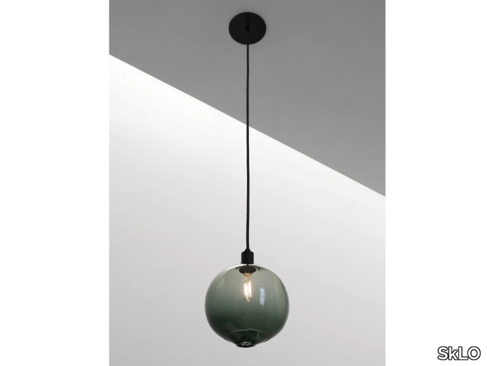 DRAPE - LED blown glass pendant lamp _ SkLO