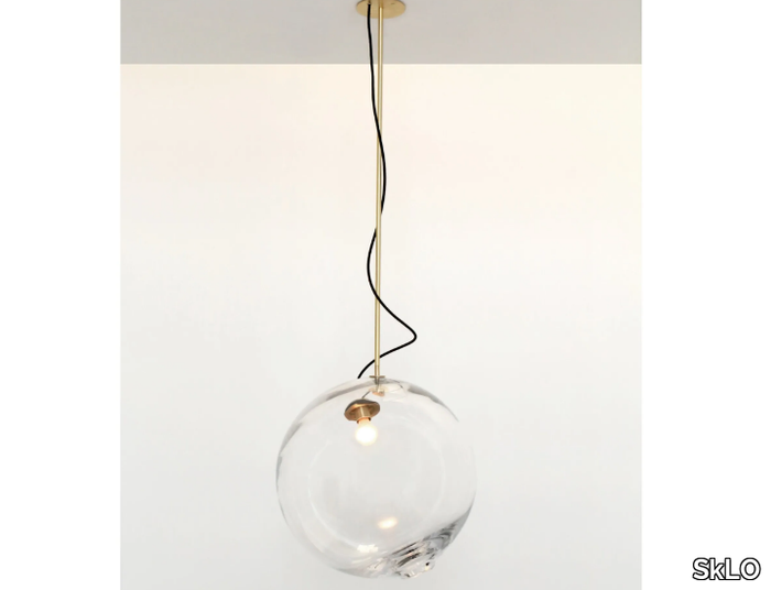 FLOAT 2.0 - LED blown glass pendant lamp _ SkLO