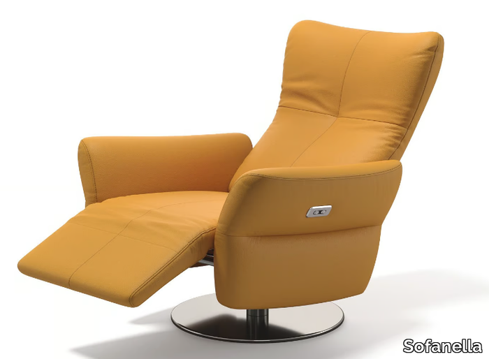 RIVELLO - Swivel leather armchair with armrests _ Sofanella