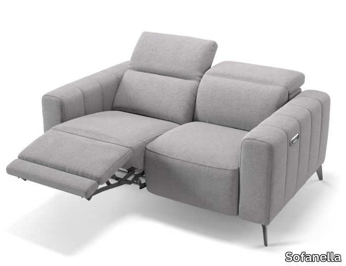 2-seater-sofa-online-mobelhaus-24-629291-relfc3d84db.jpg