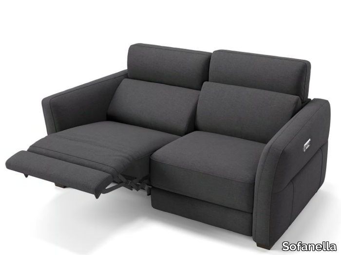 2-seater-sofa-online-mobelhaus-24-640095-rel215f1320.jpg