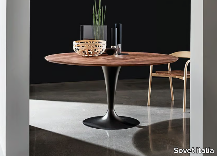 FLÛTE WOOD - Round wooden dining table _ Sovet italia