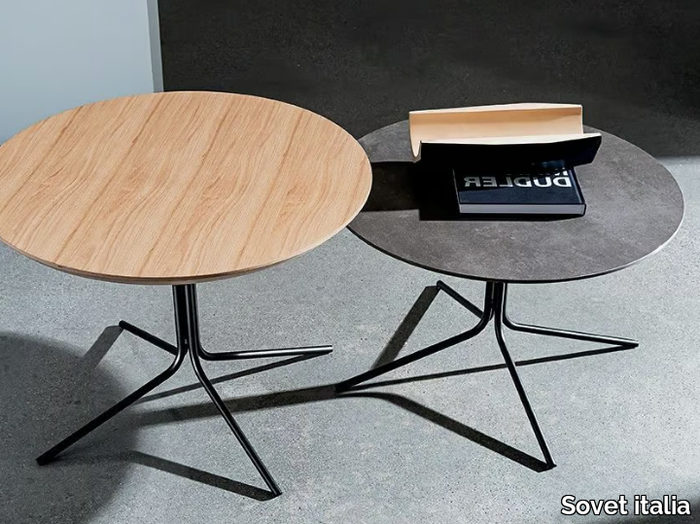 GENIUS - Round wooden coffee table _ Sovet italia