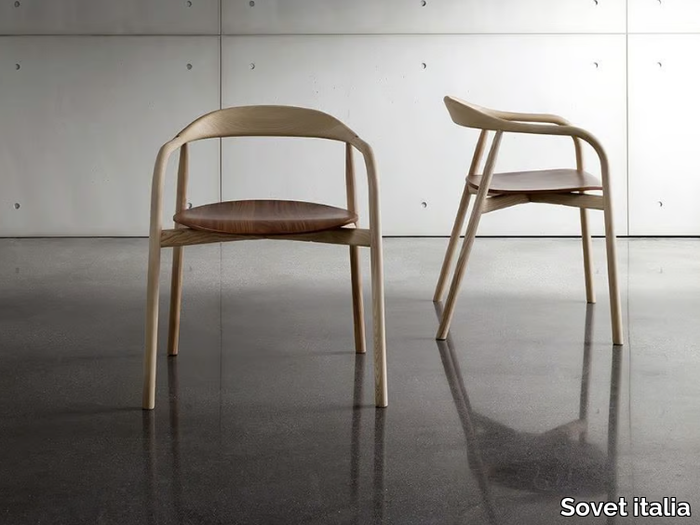 AUTUMN - Wooden chair with armrests _ Sovet italia