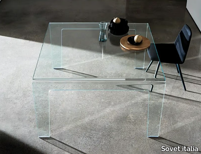 FROG-Table-SOVET-ITALIA-30610-rel55f50816.jpg