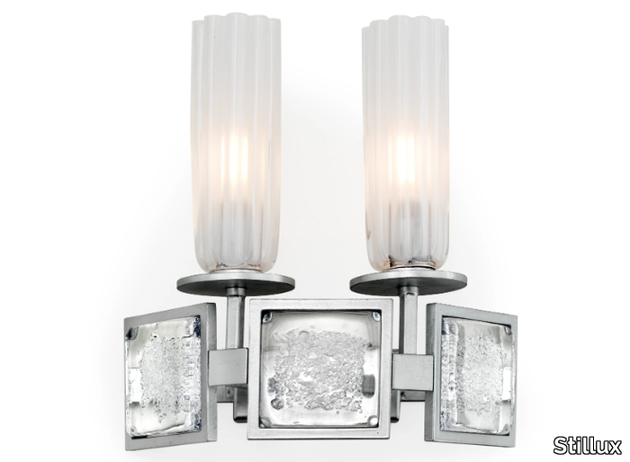 NEW DIRECTIONS 20732 - LED metal and glass wall light _ Stillux