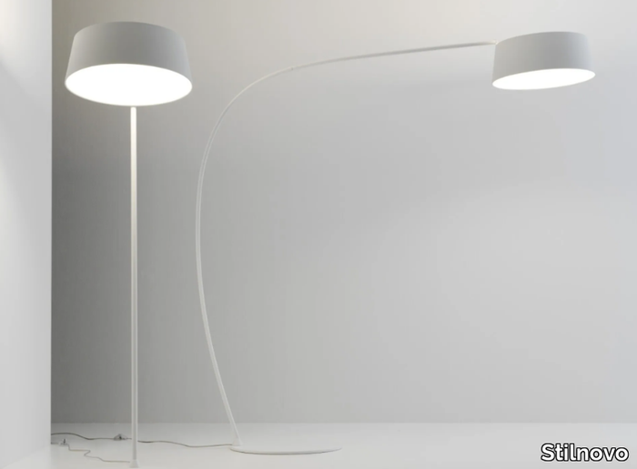 OXYGEN - LED floor lamp in polyurethane and metal _ Stilnovo