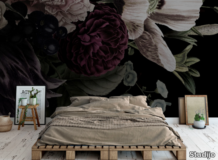 DARK FLOWERS - Wallpaper with floral pattern _ Studijo