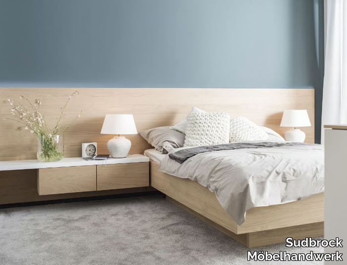 MIRIA 8 - Double bed with integrated nightstands _ Sudbrock Möbelhandwerk