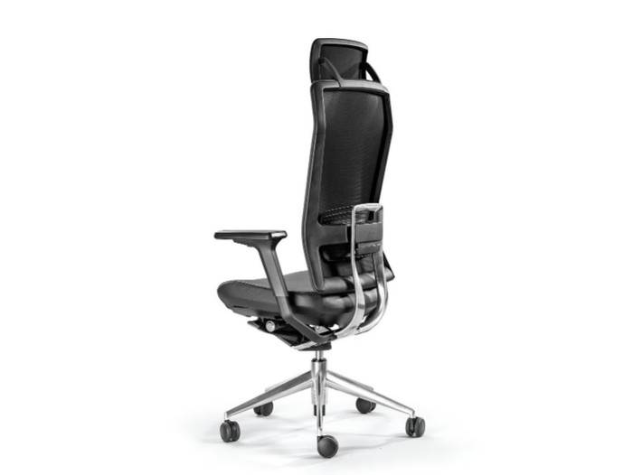 TNK-FLEX-Leather-task-chair-ACTIU-231480-reldbe3df4e.jpg