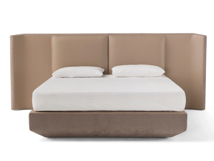 PANIS - Leather double bed with high headboard _ AMURA