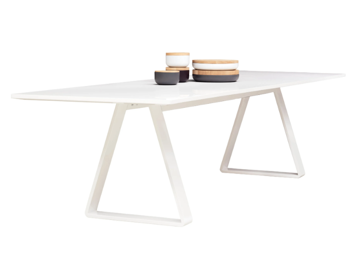 BERMUDA - MDF dining table _ ASPLUND