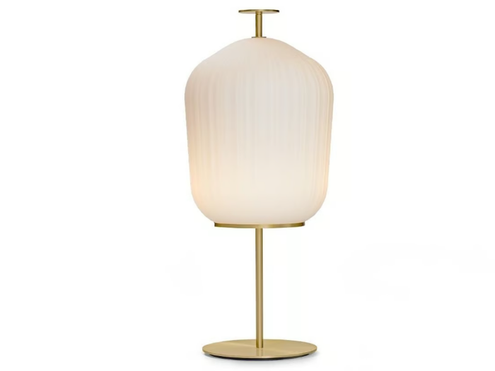 PLISSÉE-FLOOR-LAMP-ClassiCon-528582-rel4312f7ab.jpg