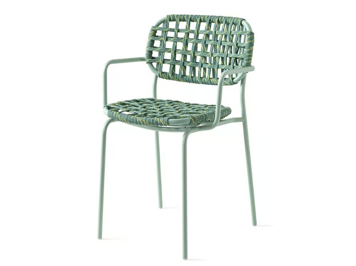 YO! - Garden chair with armrests woven in polypropylene _ Connubia