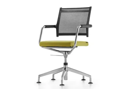 LORDO - Conference swivel chair with armrests _ Dauphin