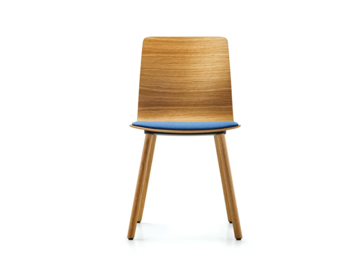 wooden-chair-dauphin-humandesign-group-437470-rel2da0b754.jpg