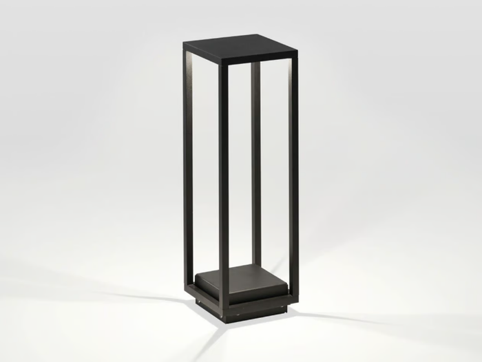 MONTUR L P - LED bollard light _ Deltalight