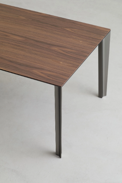 SKIN-Rectangular-table-Desalto-355120-relf535ffc2.jpg