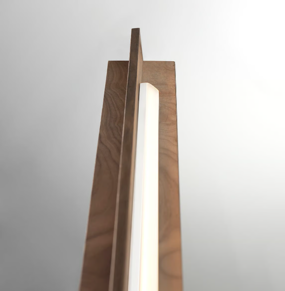 floor-lamp-engi-576374-rel8704701a.jpg