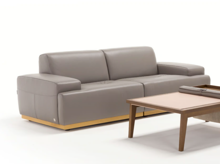 kongens-3-seater-sofa-egoitaliano-244177-relb821d556.jpg