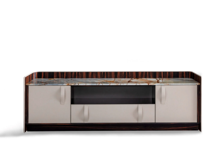 GENTLEMAN - Sideboard with doors _ Flou