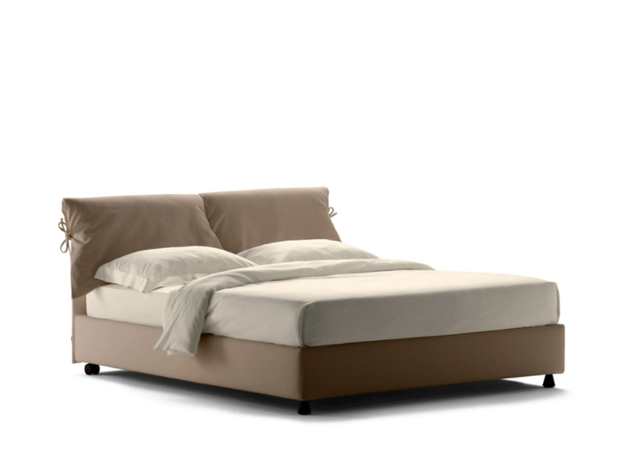 NATHALIE - Double bed with removable cover _ Flou