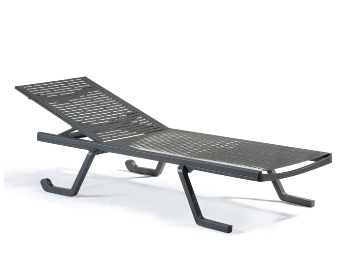 DOGE - Stackable technopolymer sun lounger _ GABER