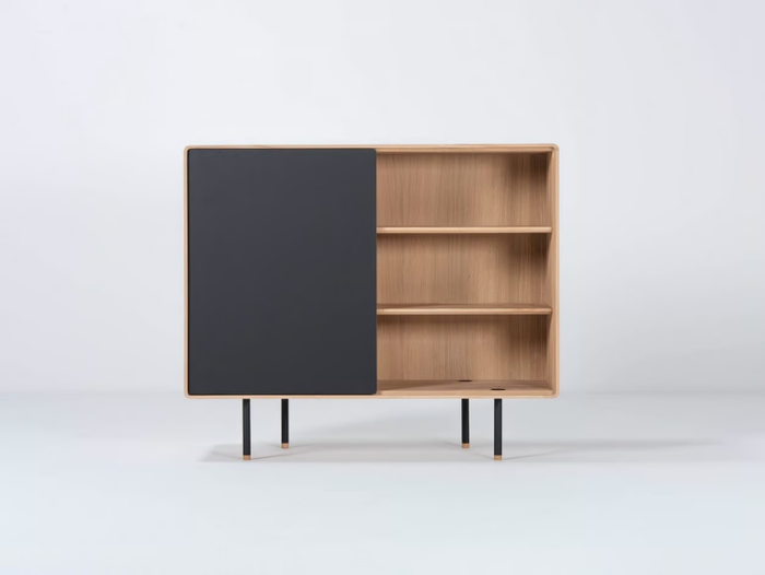 FINA - Oak highboard with doors _ GAZZDA