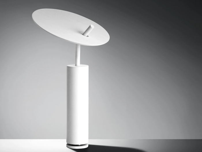 LUÀ - LED aluminium table lamp _ ICONE