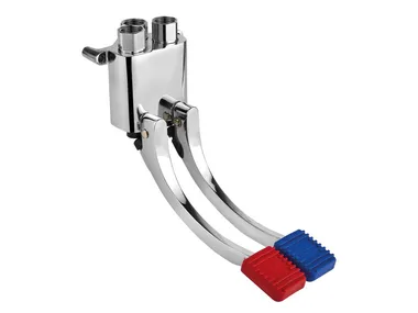 02068 - Pedal Wall-Mounted tap for public WC _ IDRAL