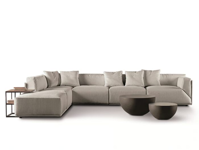 BACON-Sectional-sofa-Meridiani-96231-rel76b72b.jpg