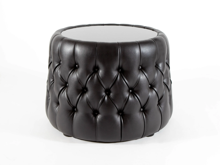 MISS FEET - Low round leather coffee table _ Munna