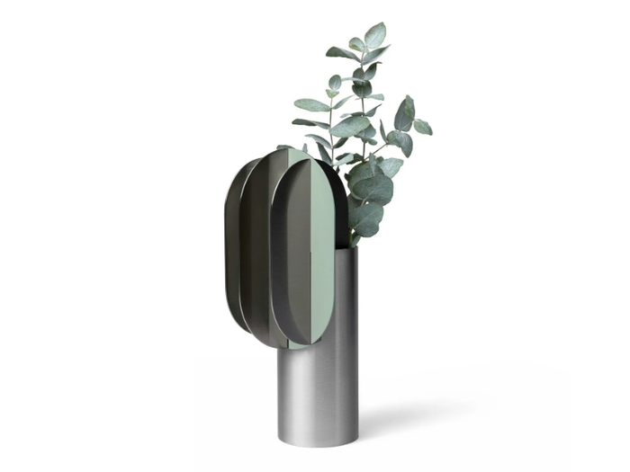 GABO VASE CS11 - Stainless steel vase _ NOOM