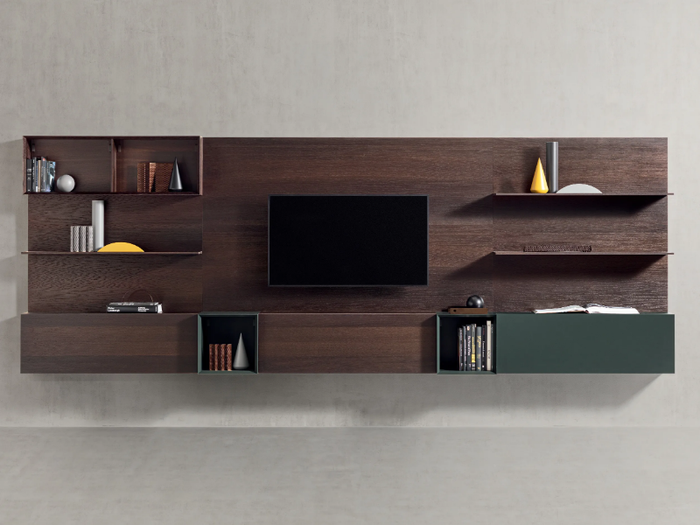 PEOPLE 03 - Sectional wooden storage wall _ PIANCA