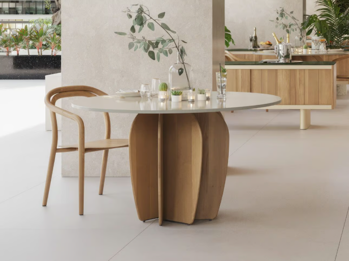 CORAL - Round teak garden table _ Punt