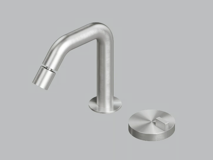 Q. 18 37 - Countertop stainless steel bidet tap _ Quadrodesign