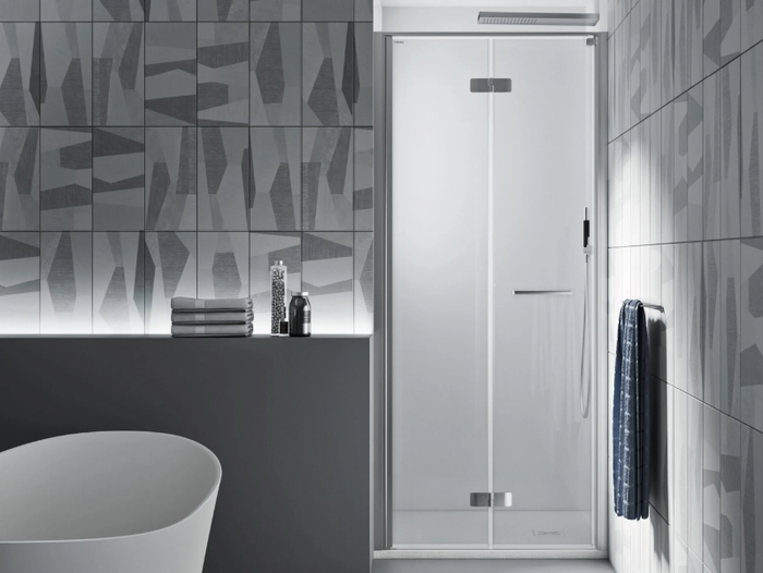 LIGHT PS - Niche shower cabin with hinged door _ RELAX